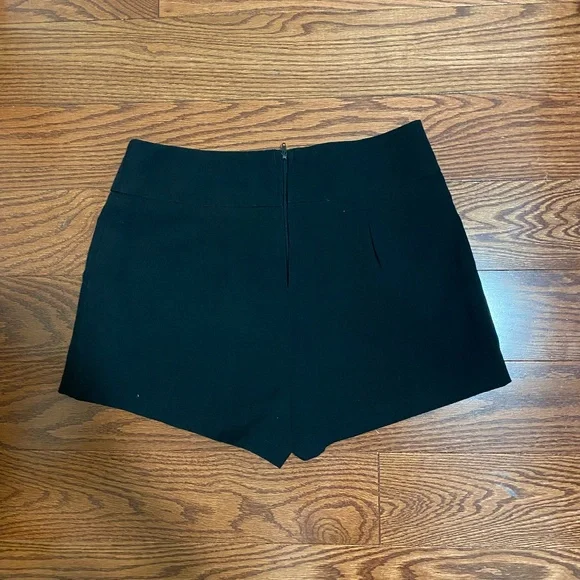 Have Button Shorts - Picture 5 of 5